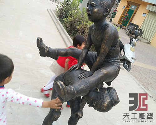 新疆鑄銅雕塑