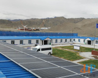 中国水电15局吐鲁番大河沿水利枢纽项目部35KW风光互补发电站
