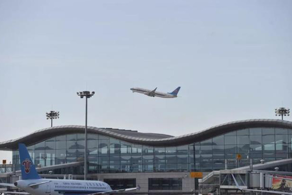 新疆国际机场