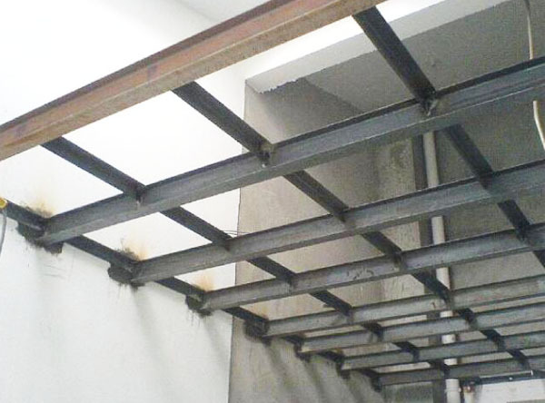 包头钢结构加工的房屋室内使用钢结构常见问题